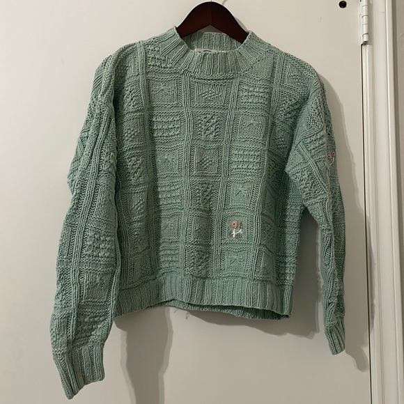 Vintage Hong Kong Cropped Green Crew Neck Sweater with Textured Knit Size M - Picture 1 of 5